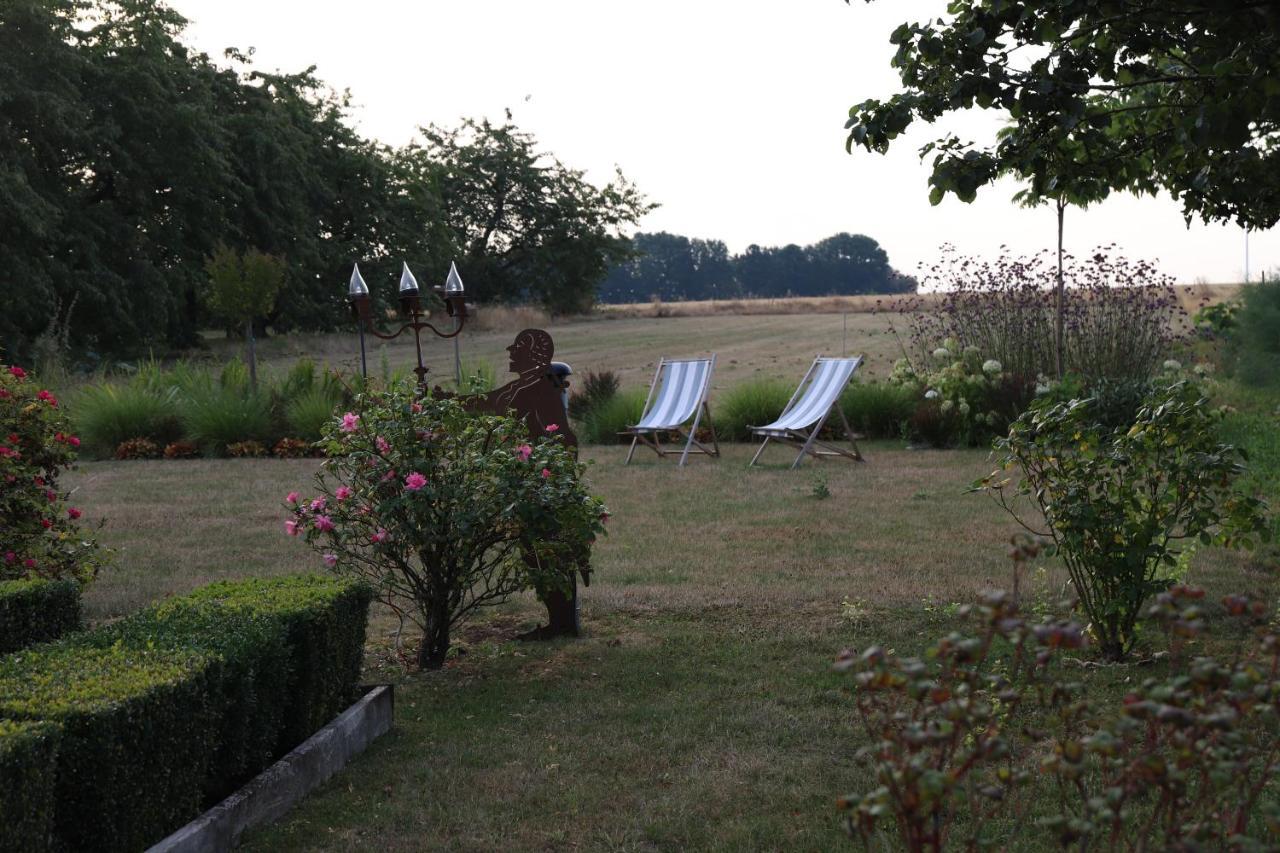 L'Escale Aux Framboises Bed and Breakfast Rouy-le-Petit Exteriör bild
